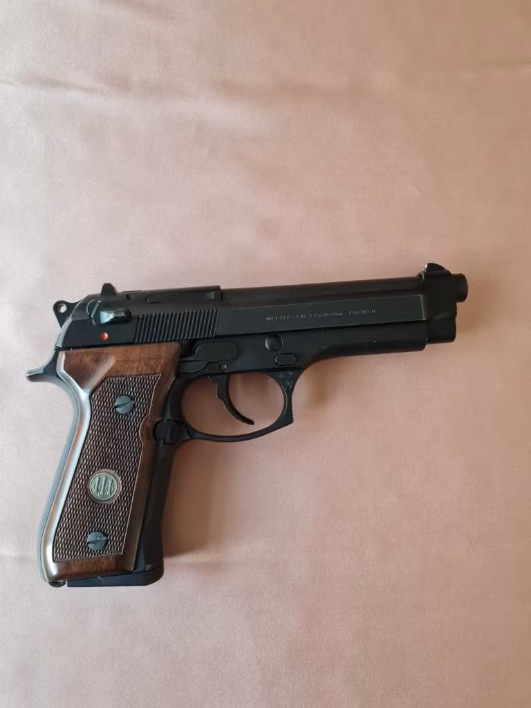BERETTA F92 (15+1) 9×19 KALİBRE