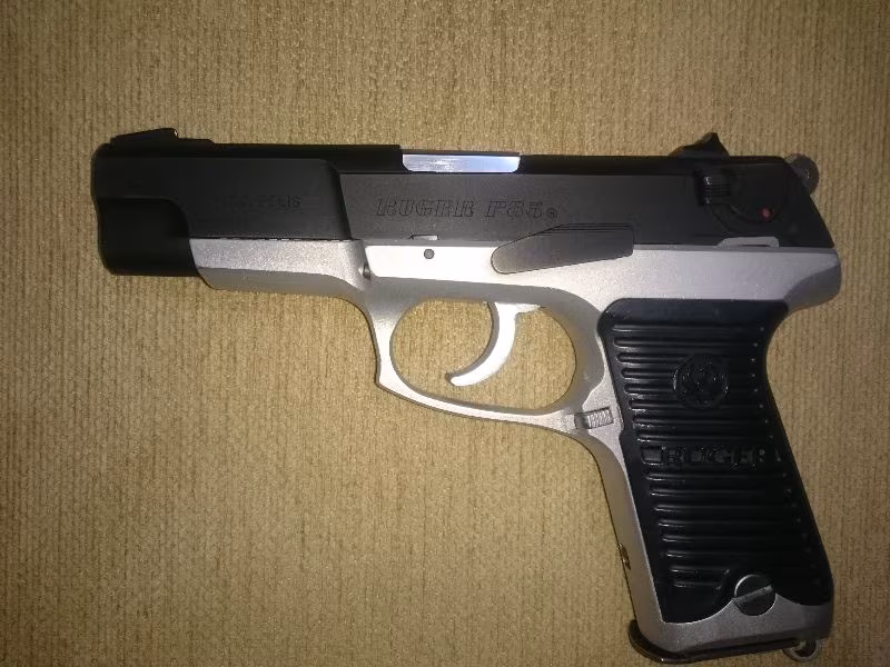 Beylik silahı polisten