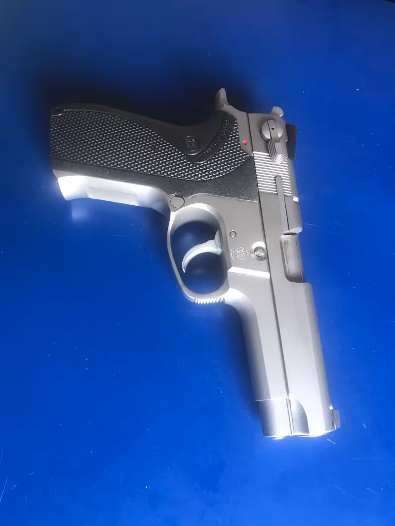 Smith Wesson 15+1 makina kimya cıkışlı sıfır ayarında
