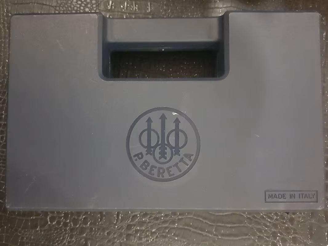 Hiç kullanılmamış temiz çiziksiz güzel silah