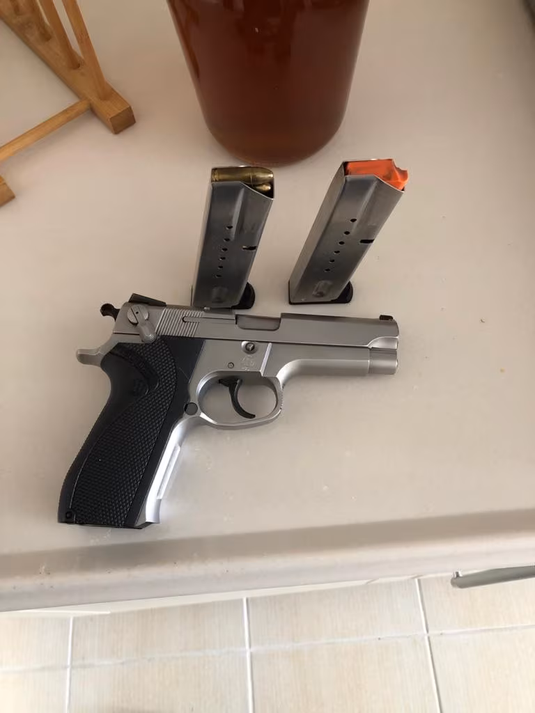 SMİTH WESSON 5906 SERİSİ…