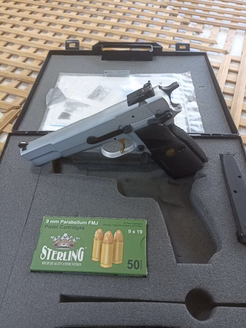 Hiç kullanılmamış kutusunda