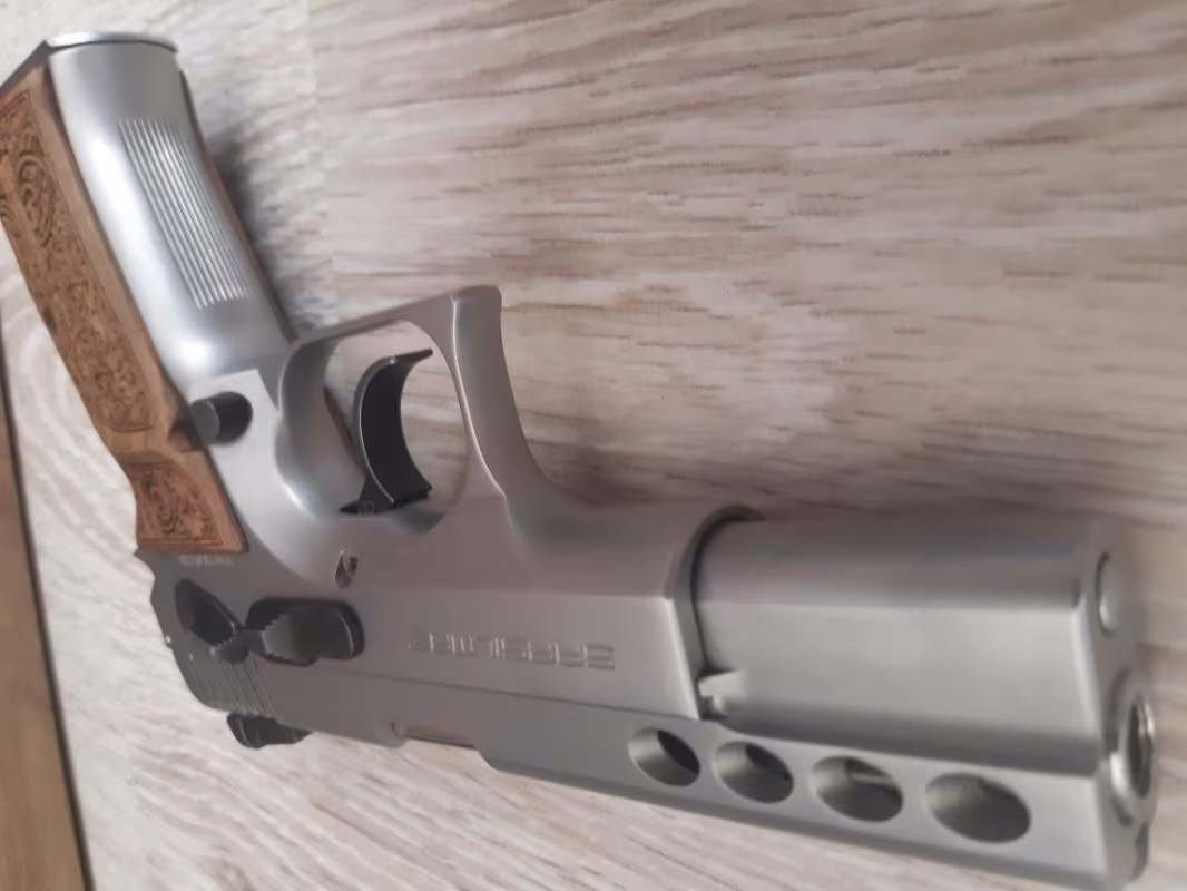 Askeri personelden temiz p8l