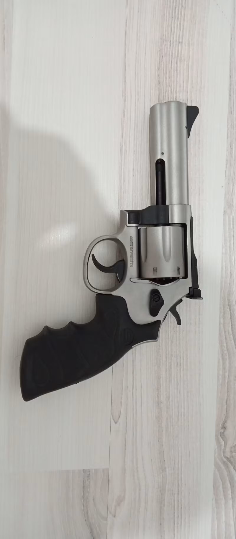 Askeri personelden Sarsılmaz Sar 38 4 inc Toplu Tabanca