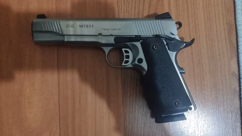 Sıfır gibi Tisaş 1911 yanlar parlak