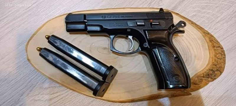 CZ 75 B
