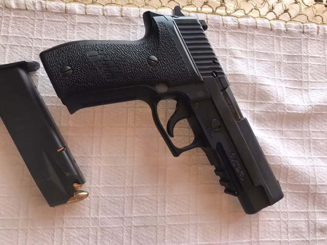 Satılık silah SIG SAUER P226