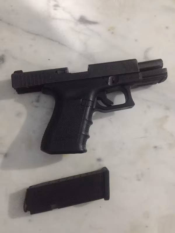 GLOCK 19C ANAHTARLI MODEL TAŞIMA RUHSATLI