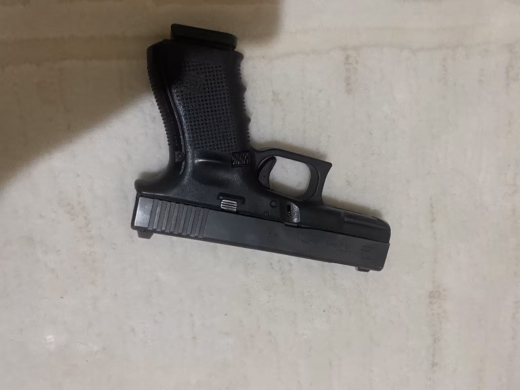 Glock satılık