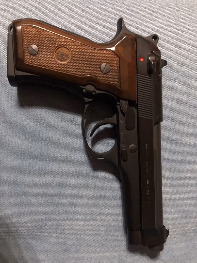 15+1 Beretta 92 fs temiz az kullanılmış