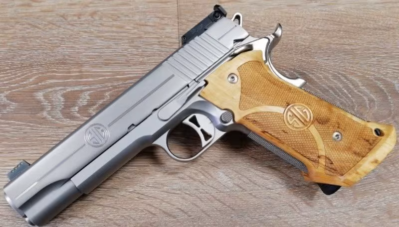 Sig Sauer 1911 Super Target 45 acp