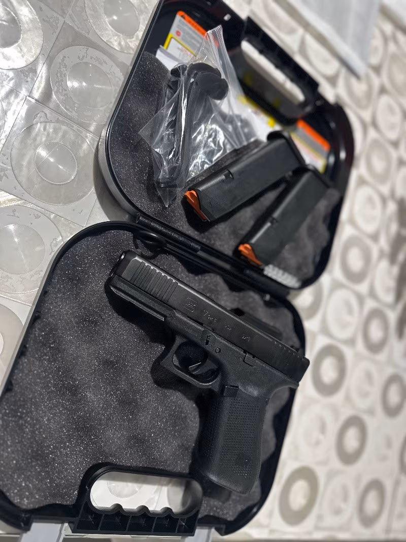TC SERİLİ GLOCK 17 GEN 5 (17+1 şarjör kapasiteli )
