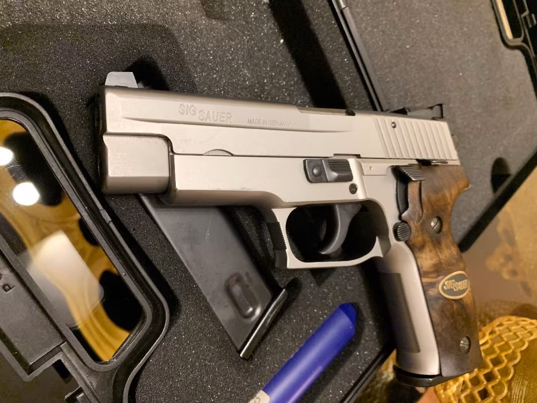 Sig sauer p226spot
