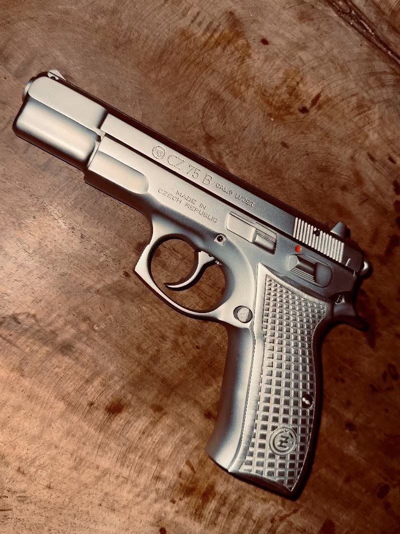 Cz75B sıfır gibi