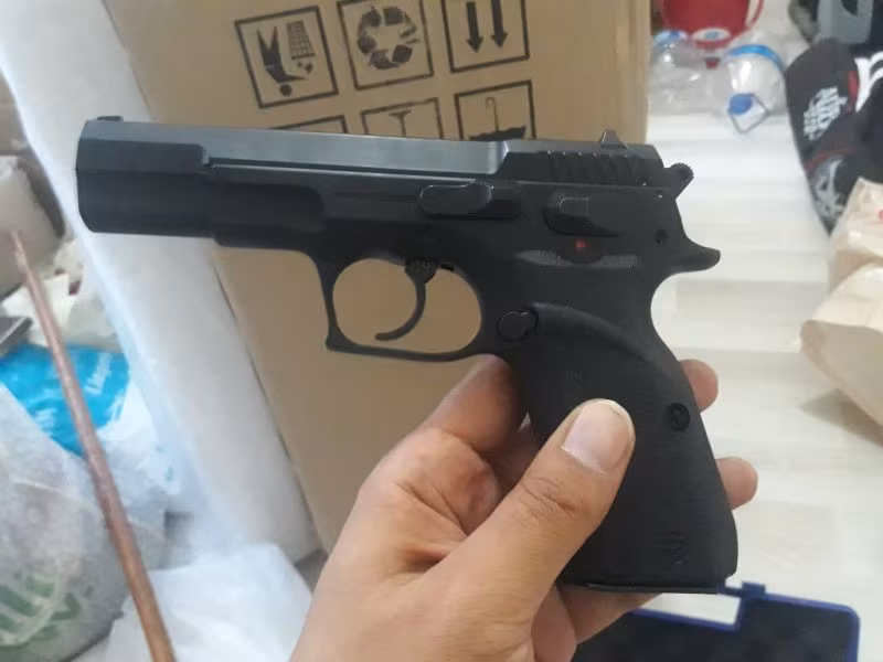 SARSILMAZ KILIÇ 2000