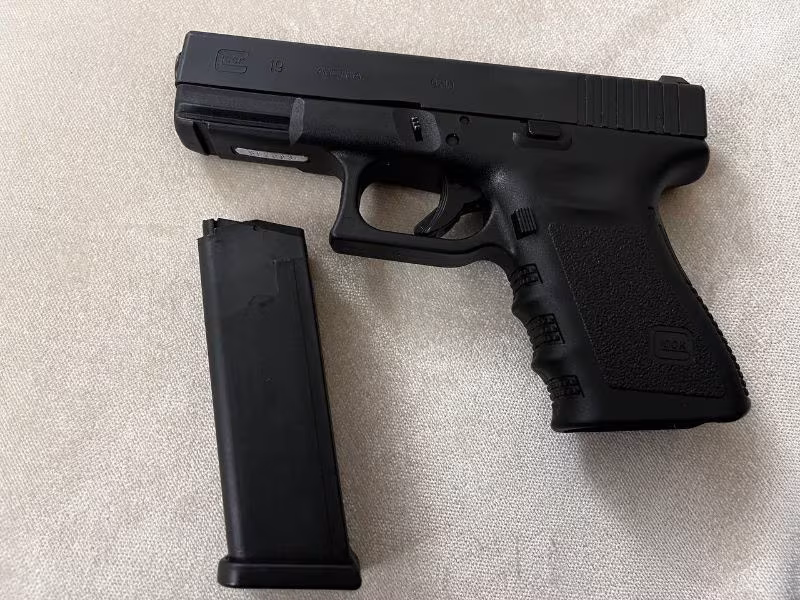 KAMU PERSONELİNDEN ''Glock 19 (gen 3)''