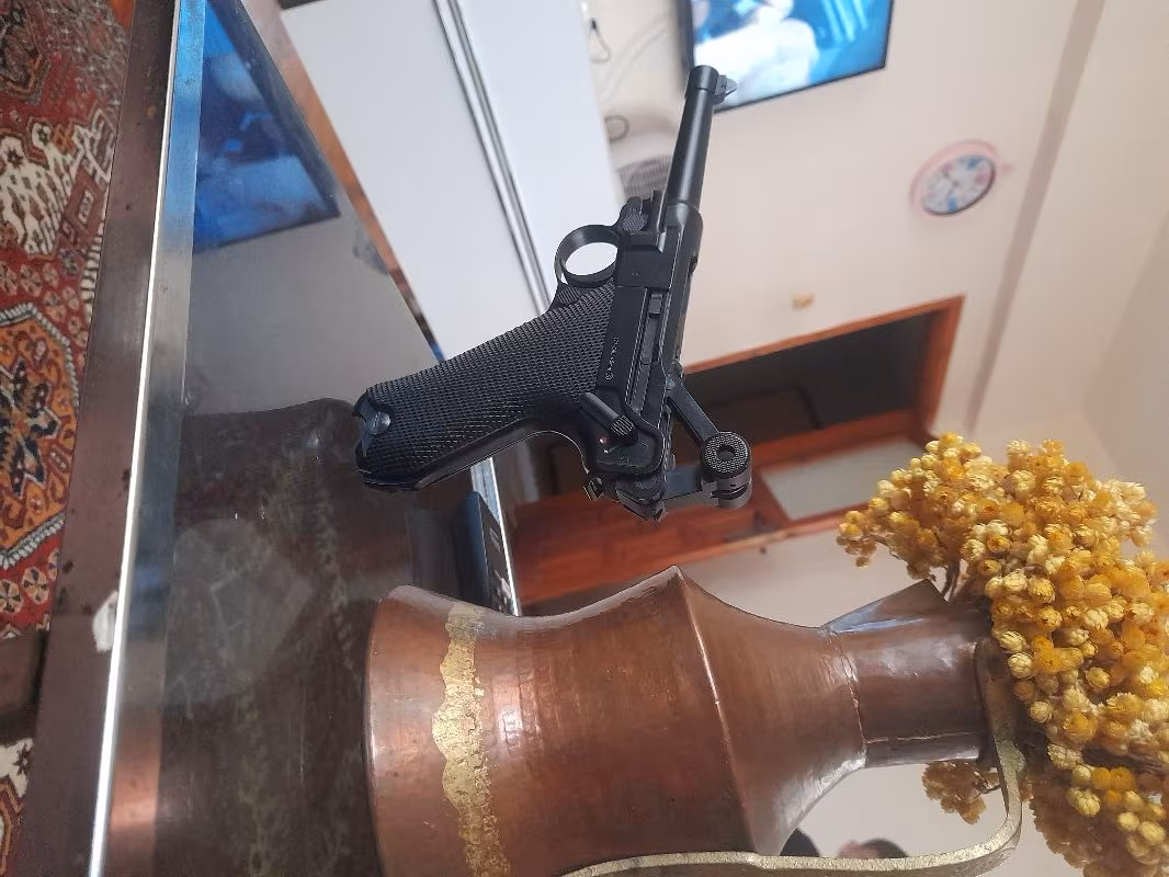 Parabellum havalı tabanca