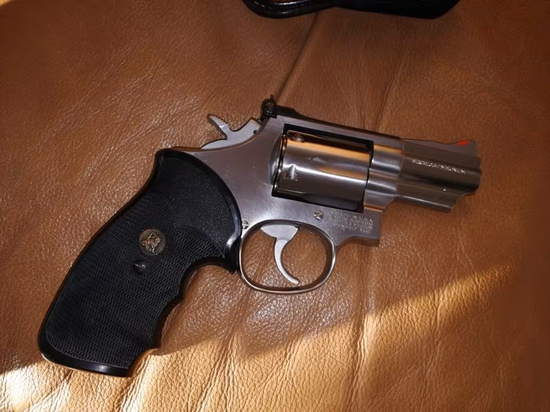 2.el az kullanılmış silahımı satıyorum..