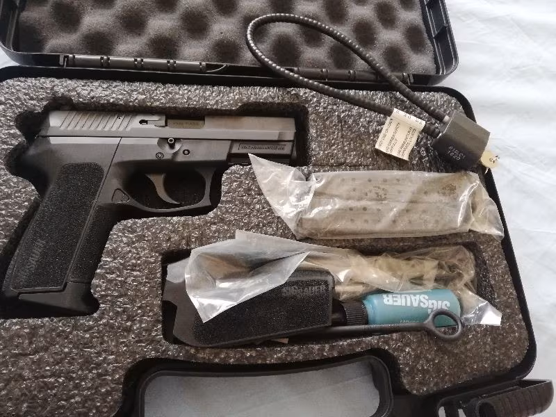 Memurdan sıfır Sig Sauer sp2022