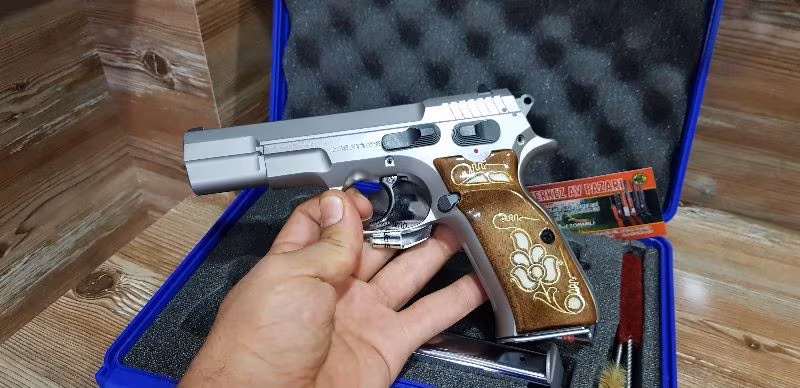 Sarsılmaz Kılıç 2000 Mega