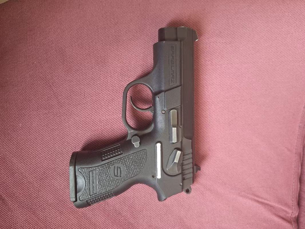 Memurdan hastasına küçük sevenlere 7.65 b6c