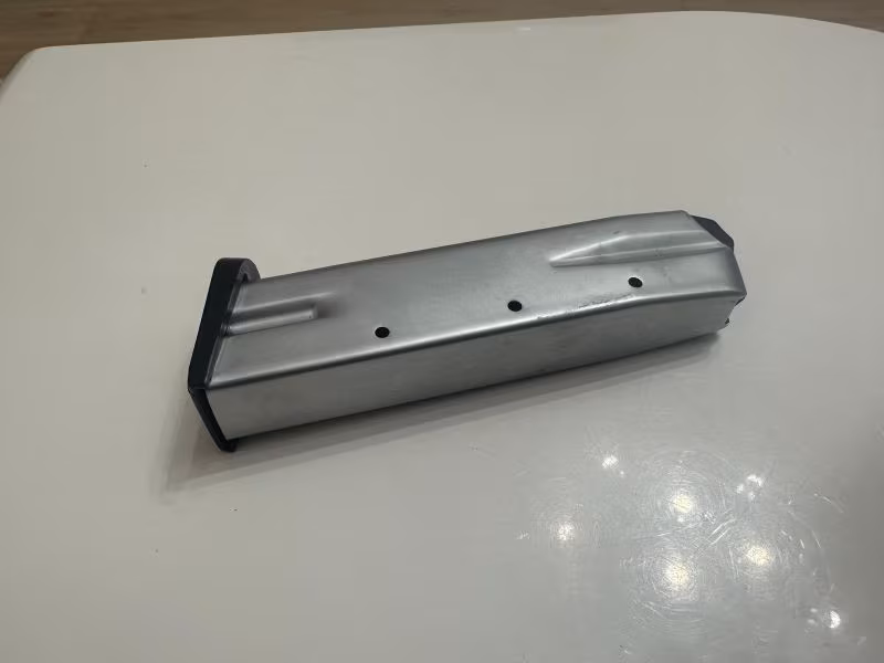 Kamu Görevlisinden temiz krom kaplama CZ 75