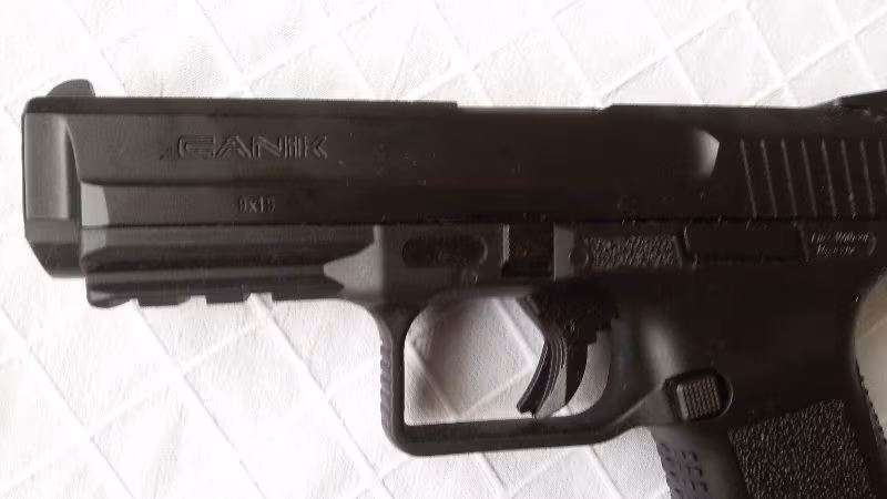 E.Polisten CANİK55 TF9 SF Kutusunda (0)