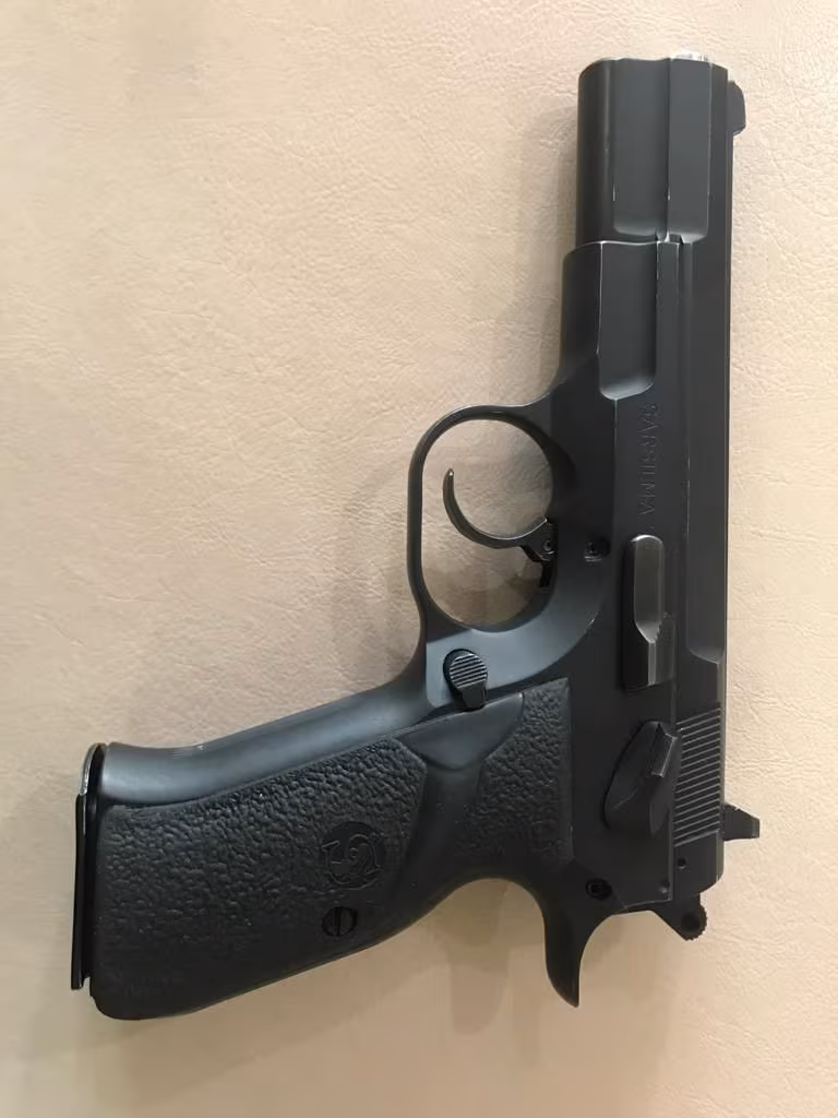 DEVLET MEMURUNDAN ÇOK AZ KULLANILMIŞ SARSILMAZ KILINÇ 2000 LİGHT