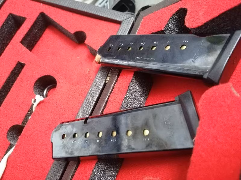 Memurdan girsan mc 1911 45 acp ilk günki gibi çiziksiz temiz