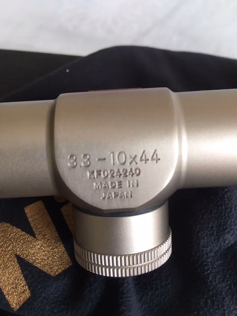 NİKON TİTANIUM YİVLİ TÜFEK DÜRBÜNÜ 3.3-10X44 MESAFE AYARLI  ORJİNAL JAPAN