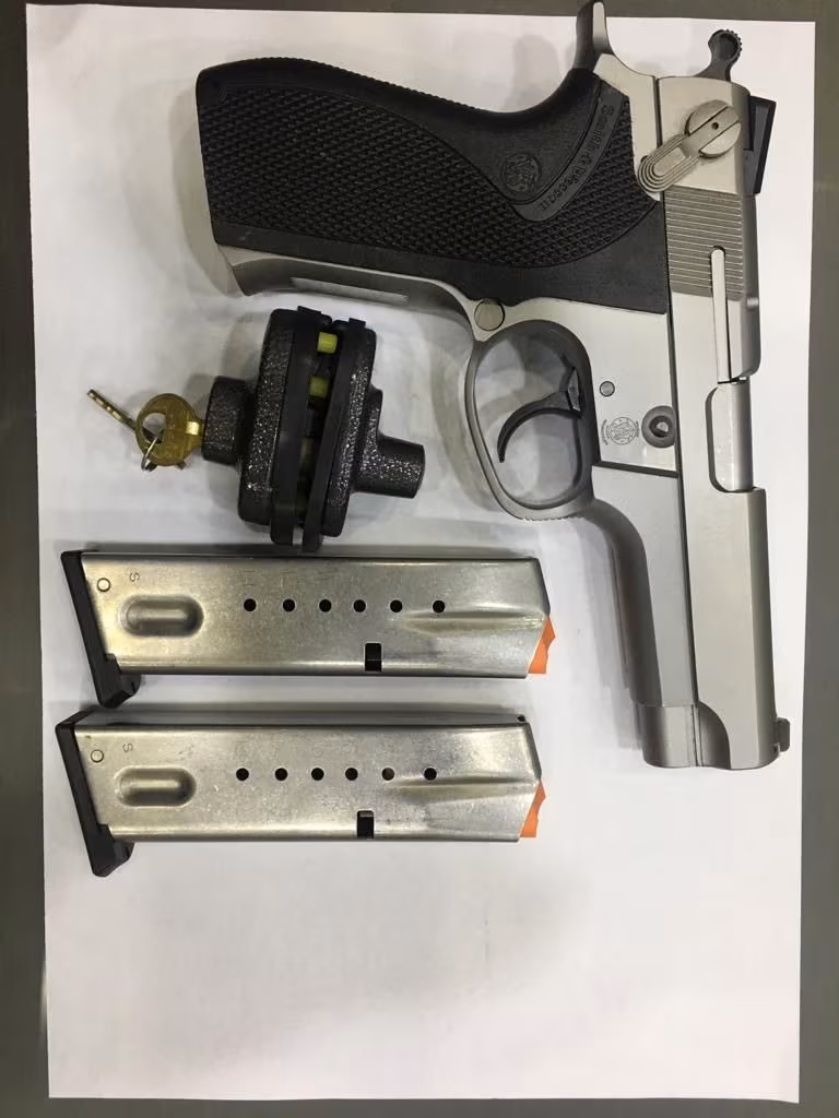 SMITH & WESSON 5906 SIFIR