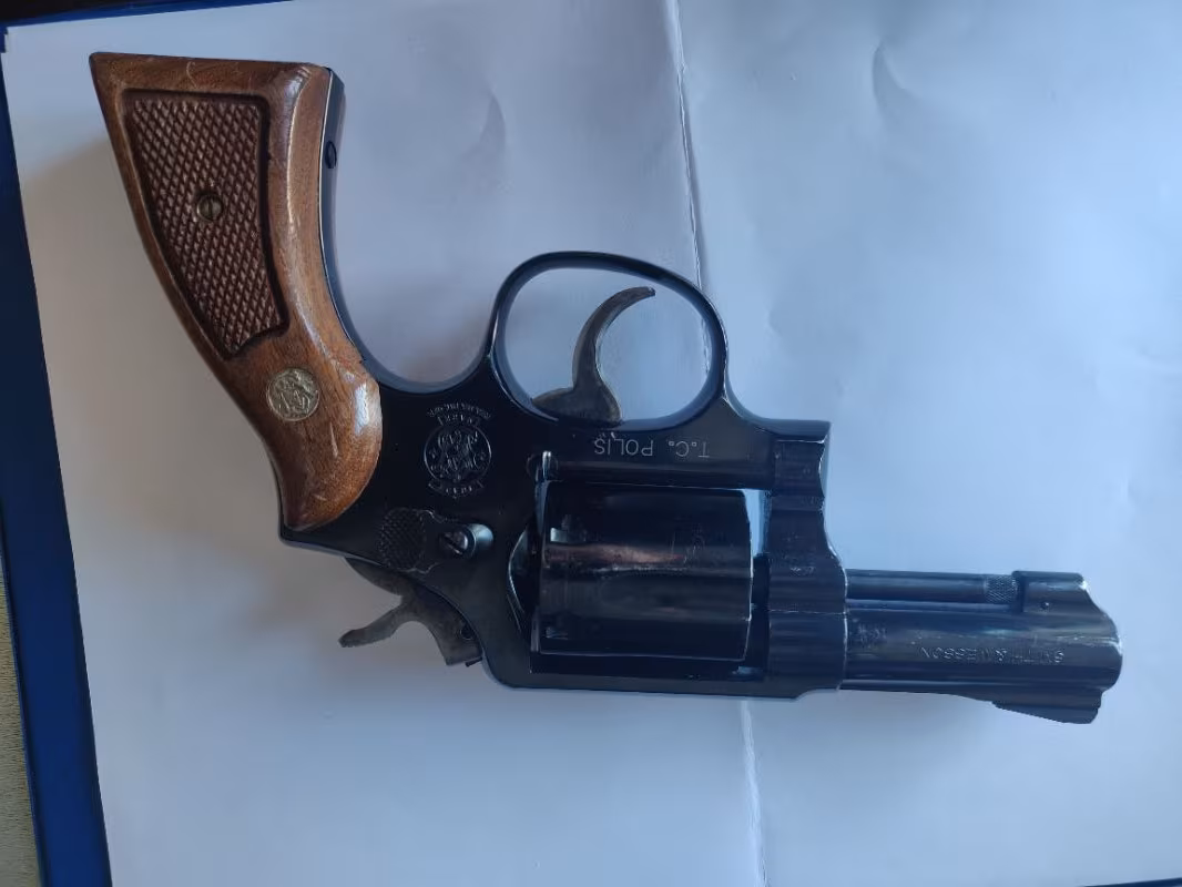 38 cal. T C. Polis smith Wesson orjinal islemsiz