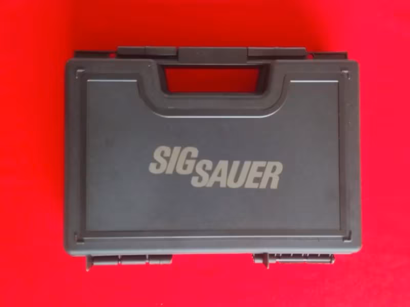 SİG SAUER TABANCA KUTUSU