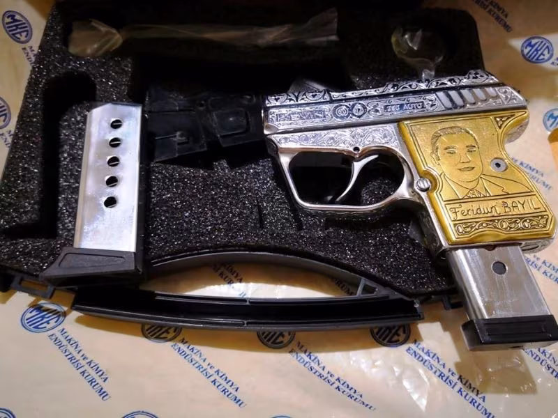 Özel İşçilikli Kevın Tabanca