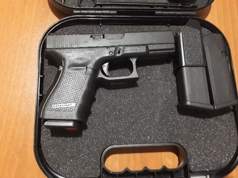 GLOCK 19 GEN 4 YARI OTOMATİK