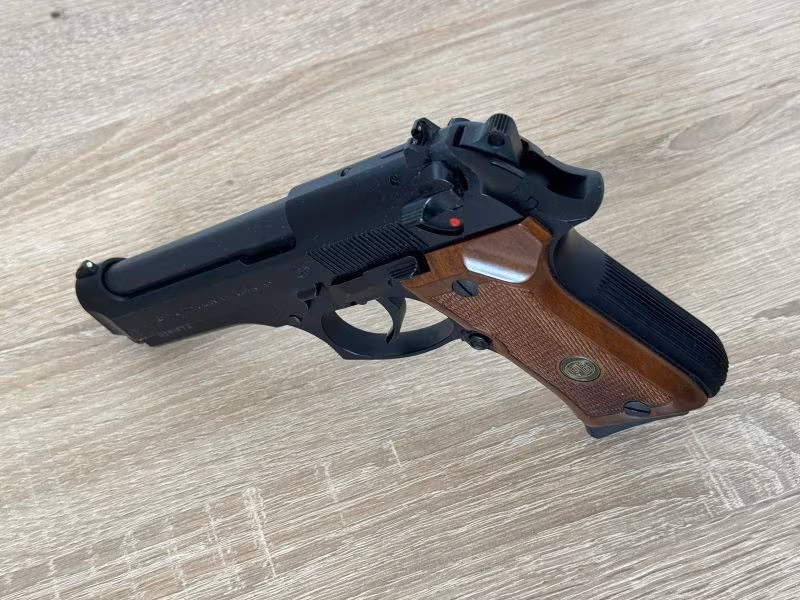 BERETTA F92 COMPACT (MADI IN ITALY)
