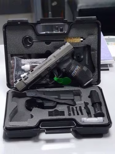 CANİK TP9 SFX TUNGSTEN SIFIR KUTUSUNDA ATIŞ YAPILMAMIŞ MEMURDAN ACİL SATILIK