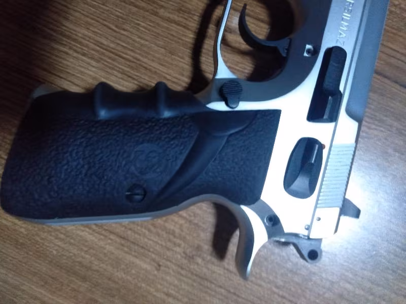 Sarsılmaz 2000 liht