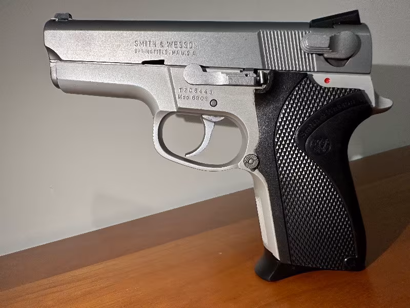 Smith Wesson Mod 6906