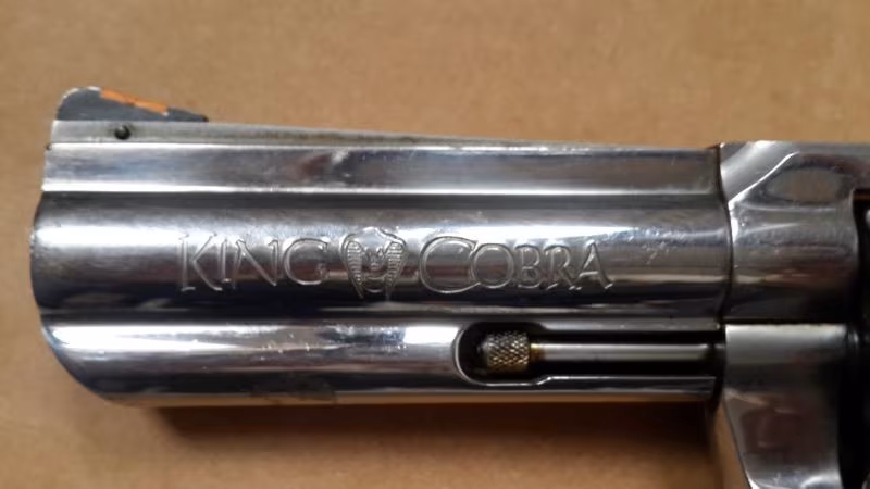 Amerikan Colt King Cobra