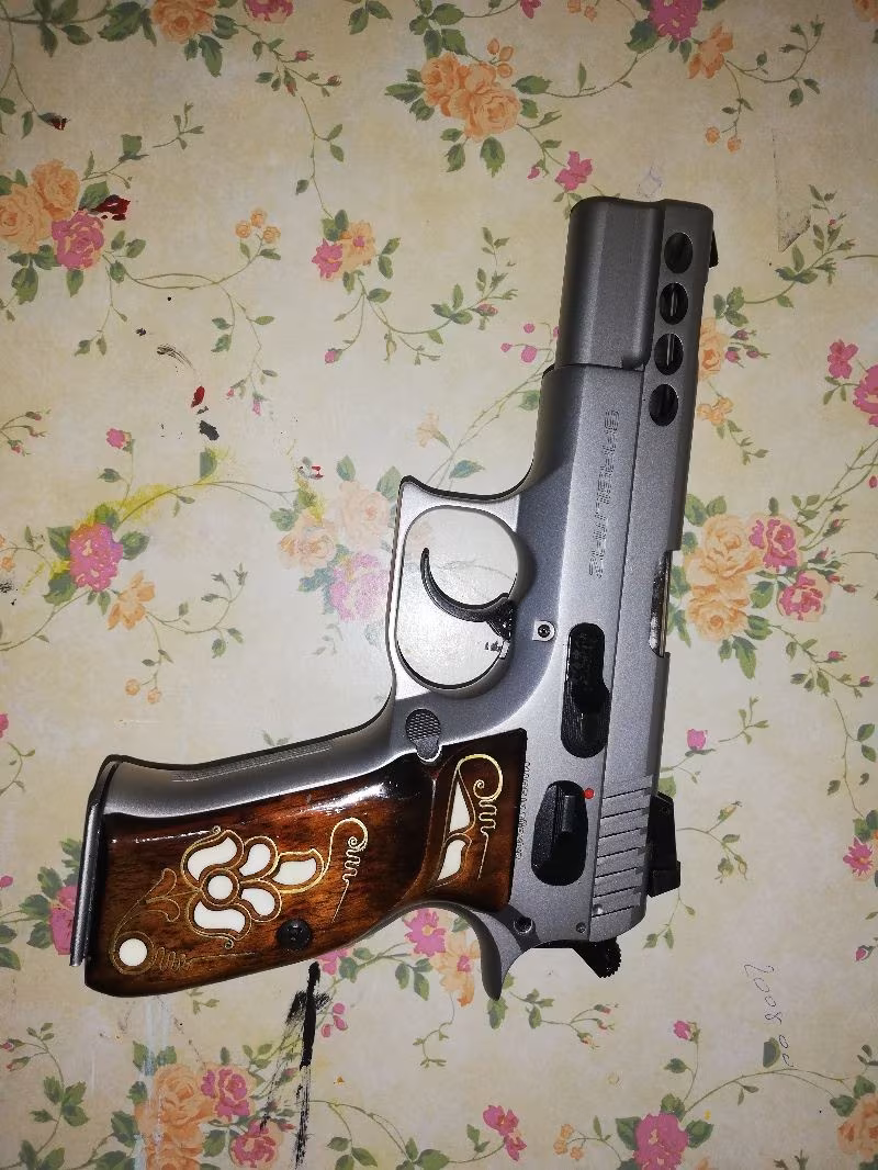 satılık  sarsılmazpl8  tabanca