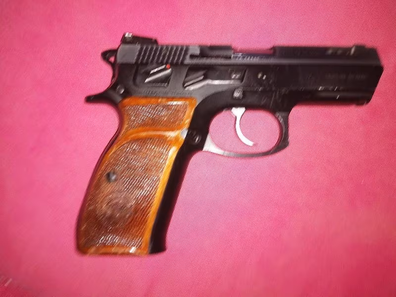 CANIK 55  S FC 100  COMPACT 15 +1