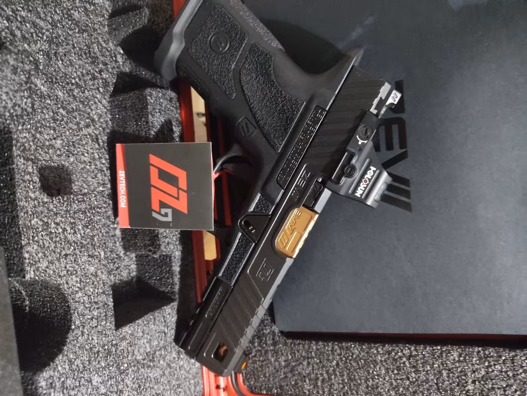 ZEV O.Z-9 Elite Covert Tabanca ve Holosun HS 507C-X2 Nişangah