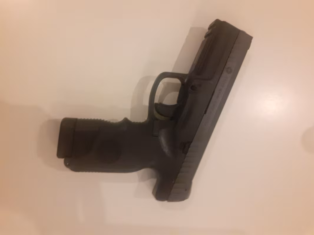 Emekli Emniyet görevlisinden satılık