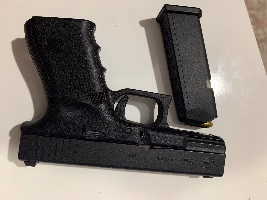 Memurdan Sıfır  Glock Gen 19 Yeni Model