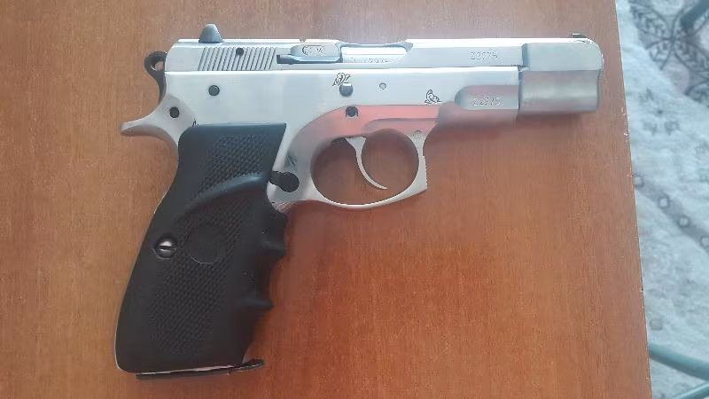 Emekli polisten temiz CZ 75 B