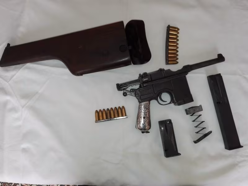 C96 KASALI MAUSER  // BERABERİNDE DEVİR FİYATINA DAHİL 1175 ADET FATURALI 9 x 19 MM MERMİ