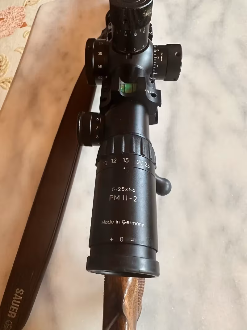 SAUER 202 jACHTMAC 300WİN MAGNUM YİVLİ AV TÜFEĞİ