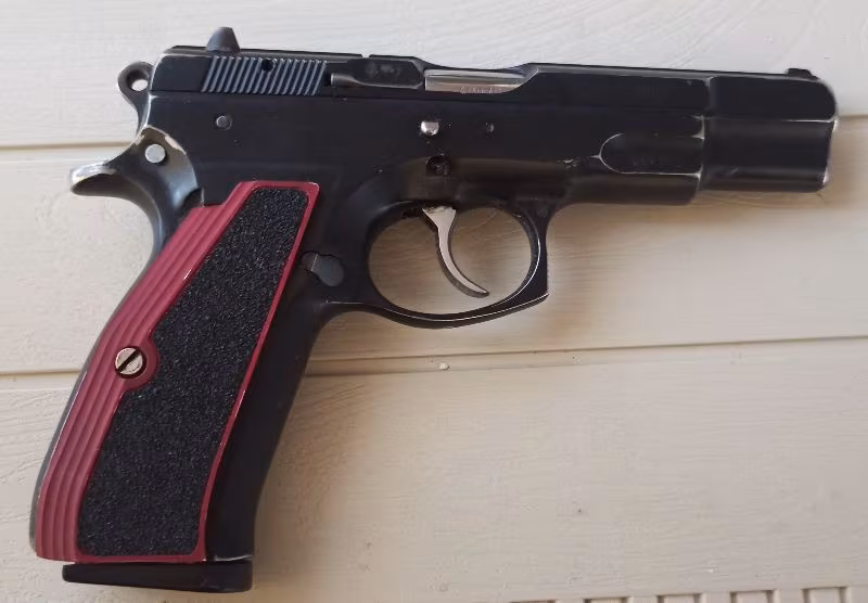 EMEKLİ PERSONELDEN ORİJİNAL CZ