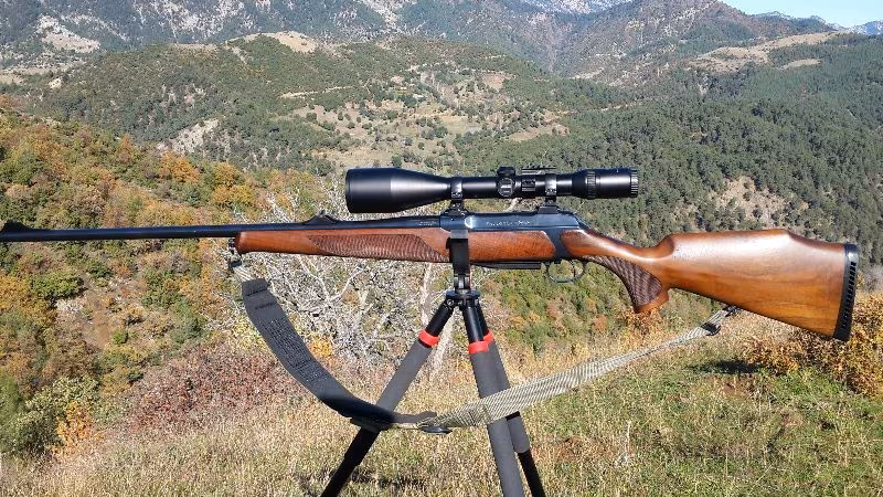 SAUER 202S Elegance 7mm Rem Mag Yaprak Bolt Action Yivli Av Tüfeği. Sıfır Ayarında. FEDERAL VE WINCHESTER MERMİLERİ VAR.